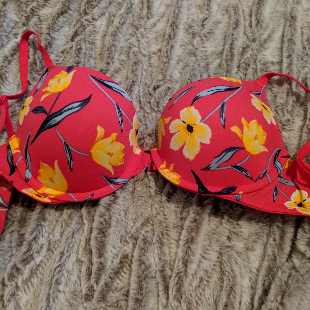 VS pink 32 C bra